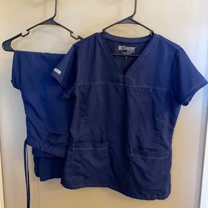Grey’s Anatomy navy scrubs size Medium